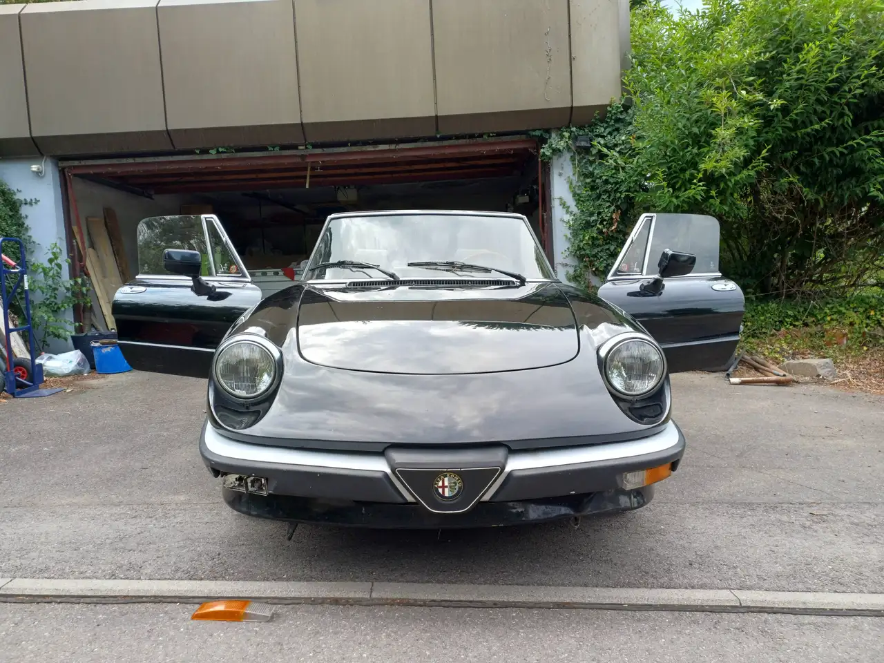 Alfa Romeo Spider 1.6, foto 2