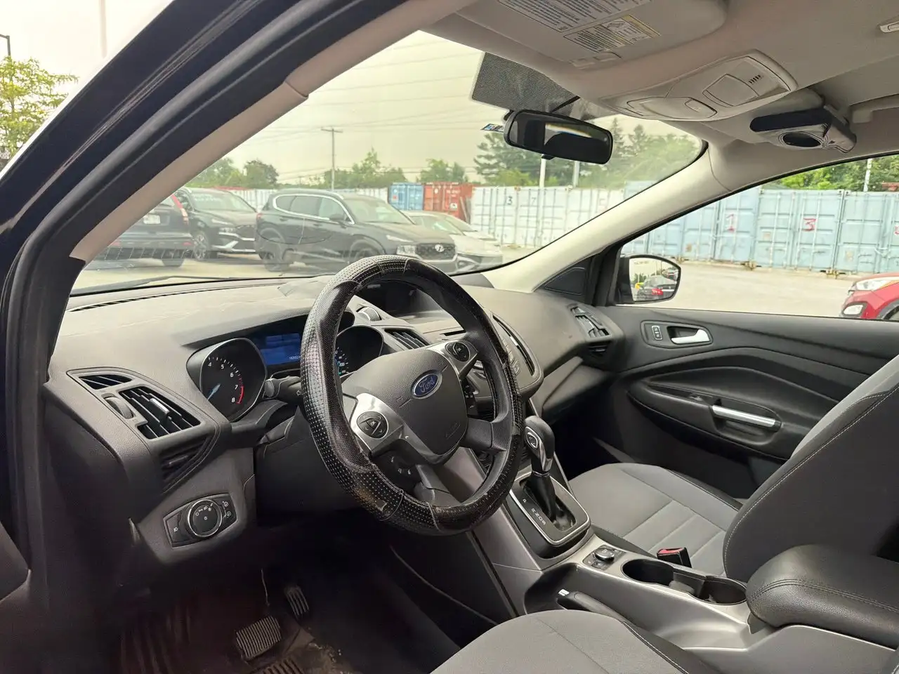 Ford Escape photo Ford Escape