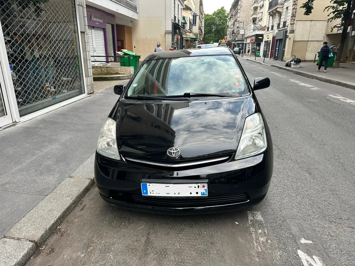 Toyota Prius Prius 110h 10ème Anniversaire Noir - 1