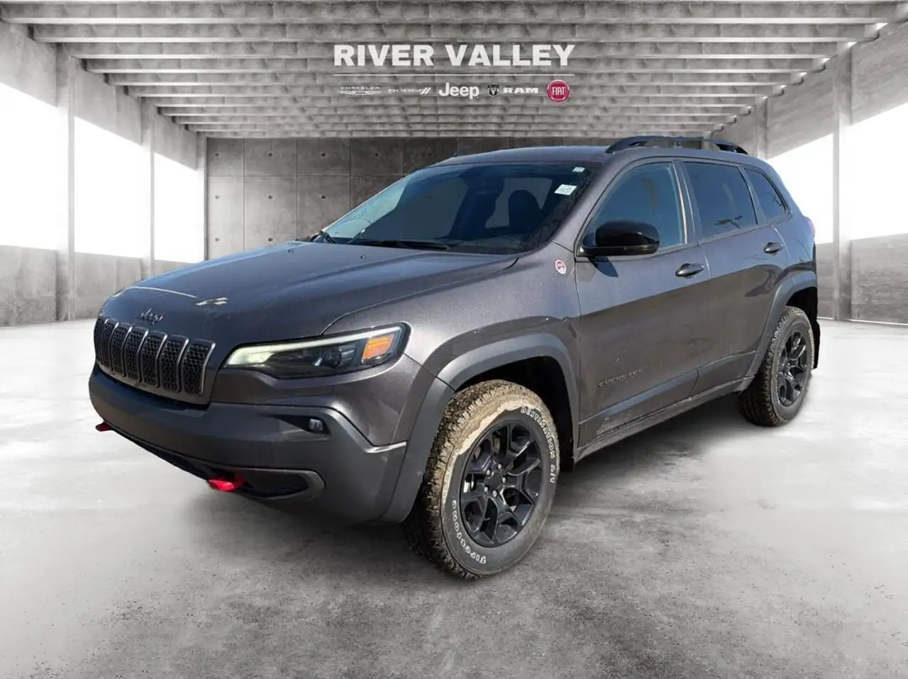 Jeep Cherokee снимка Jeep Cherokee