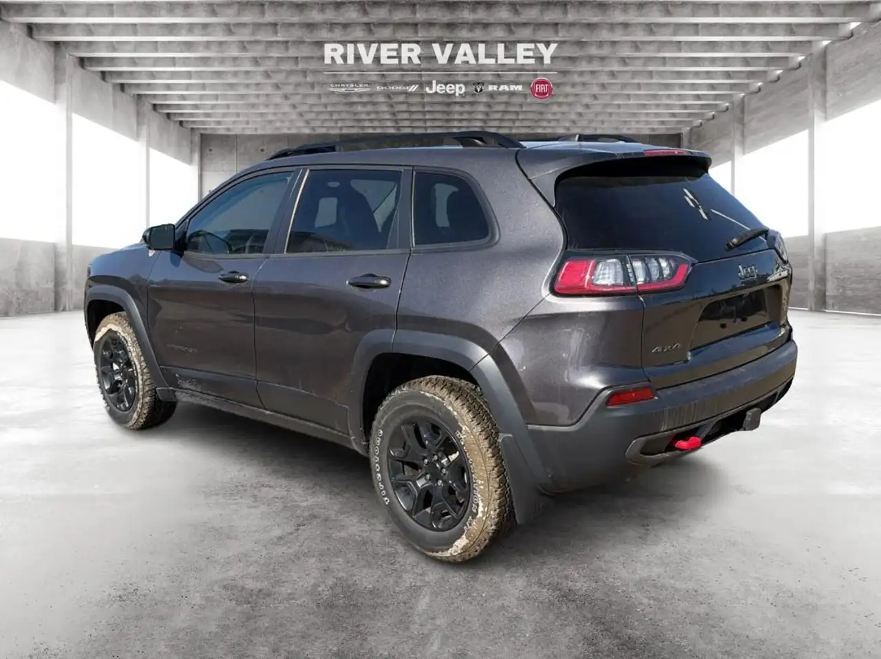 Jeep Cherokee снимка Jeep Cherokee