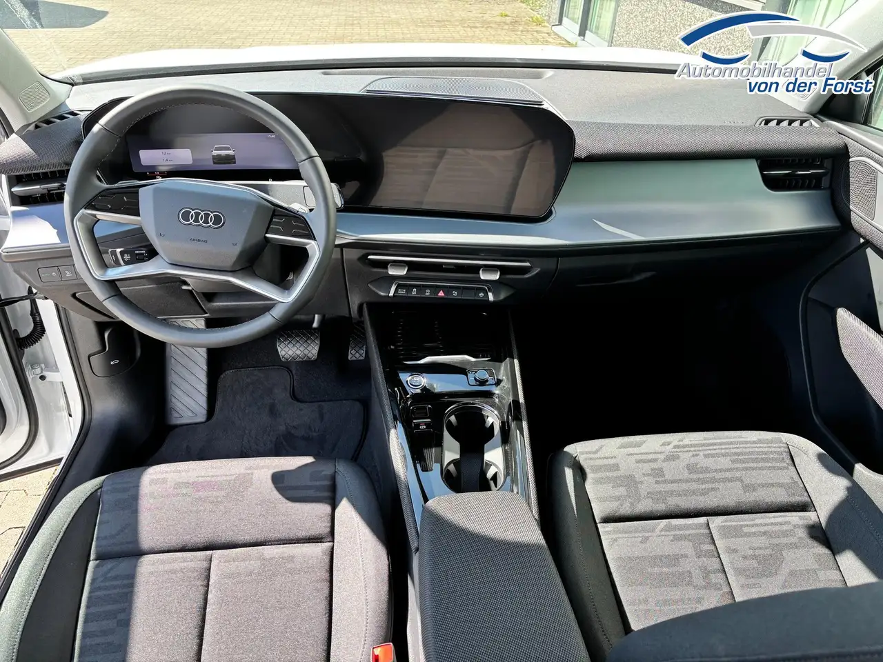 Audi Q3 "Basis" INKL. LIEFERUNG KOSTENLOS & PREISGARANT... 7