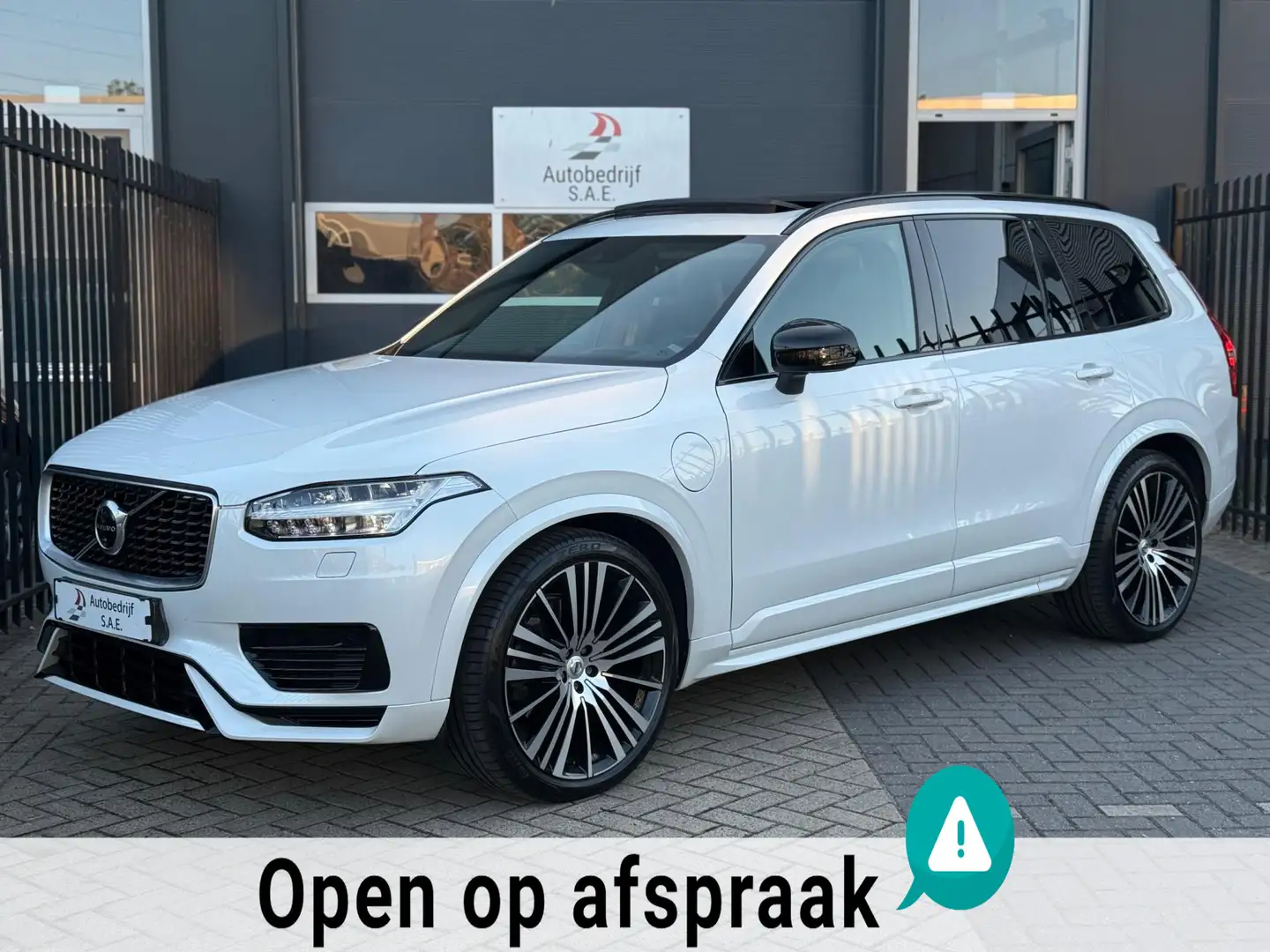 Volvo XC90 2.0 T8 Recharge AWD R-Design 7-Pers Pano Head up B Blanc - 1