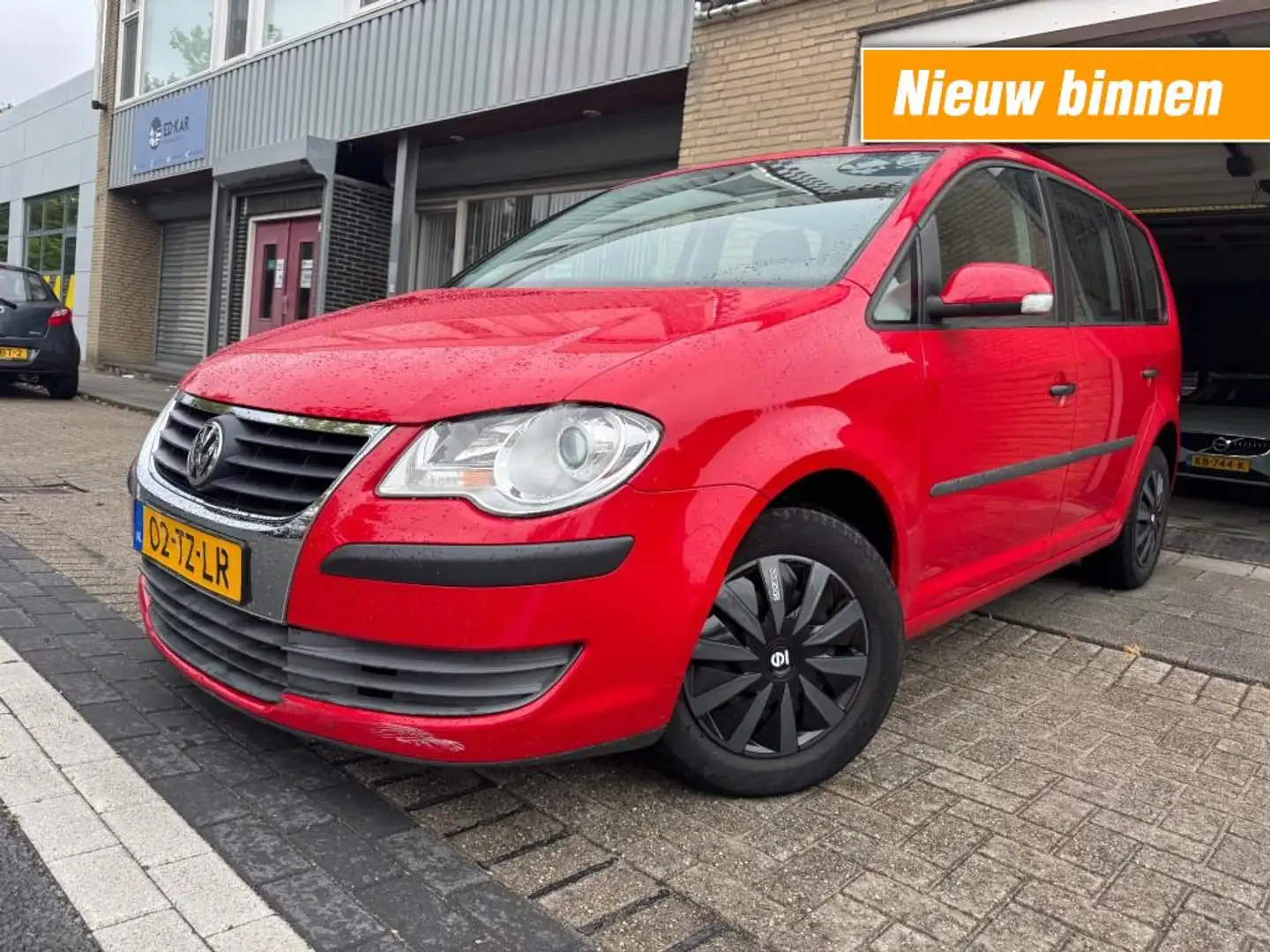 Volkswagen Touran 1.9 TDI Optive 5 pers. airco rijdt heel goed. NAP Rood - 1
