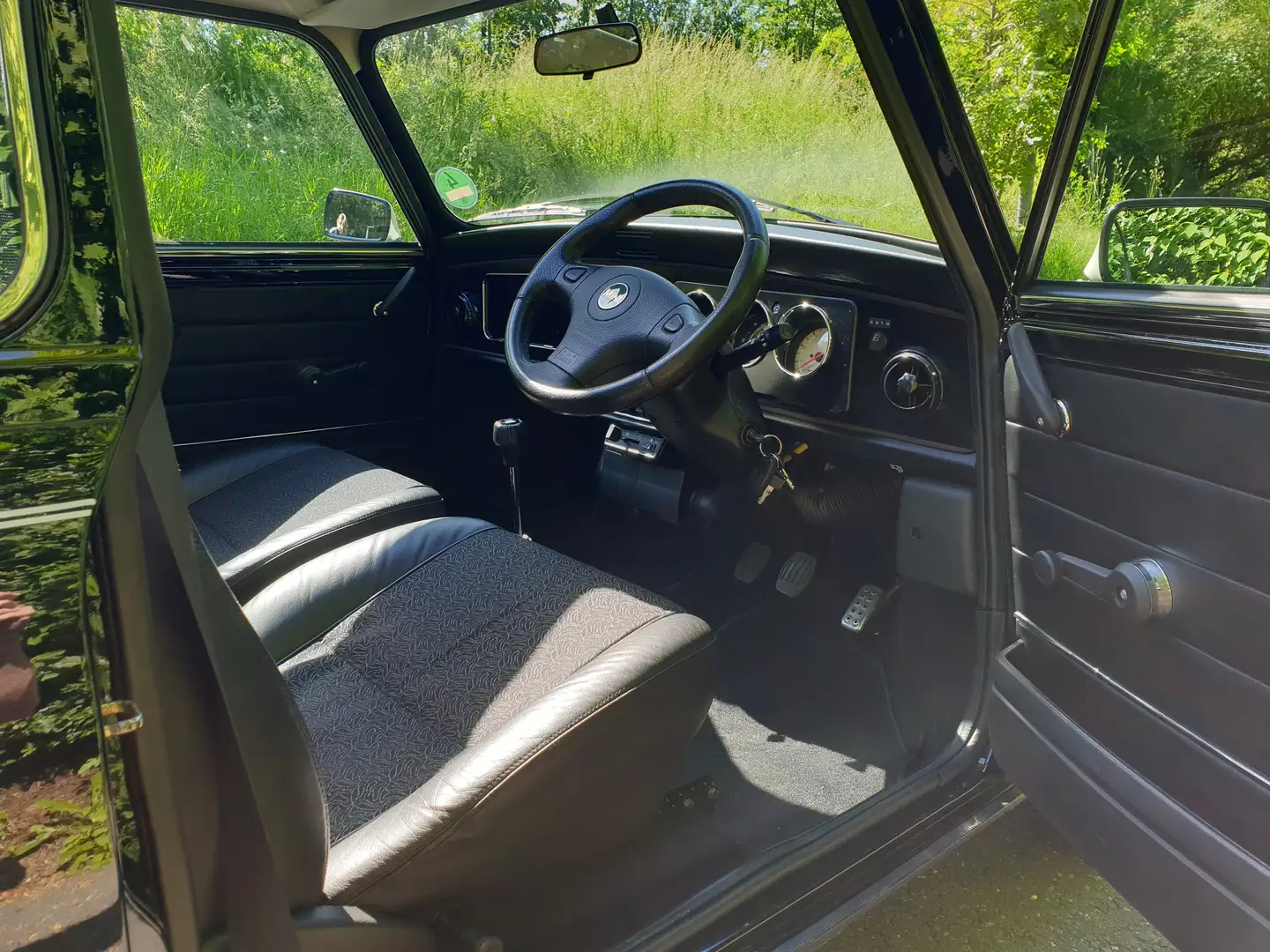 MINI 1300 MPI Last Edition 1 of 2 Negro - 2