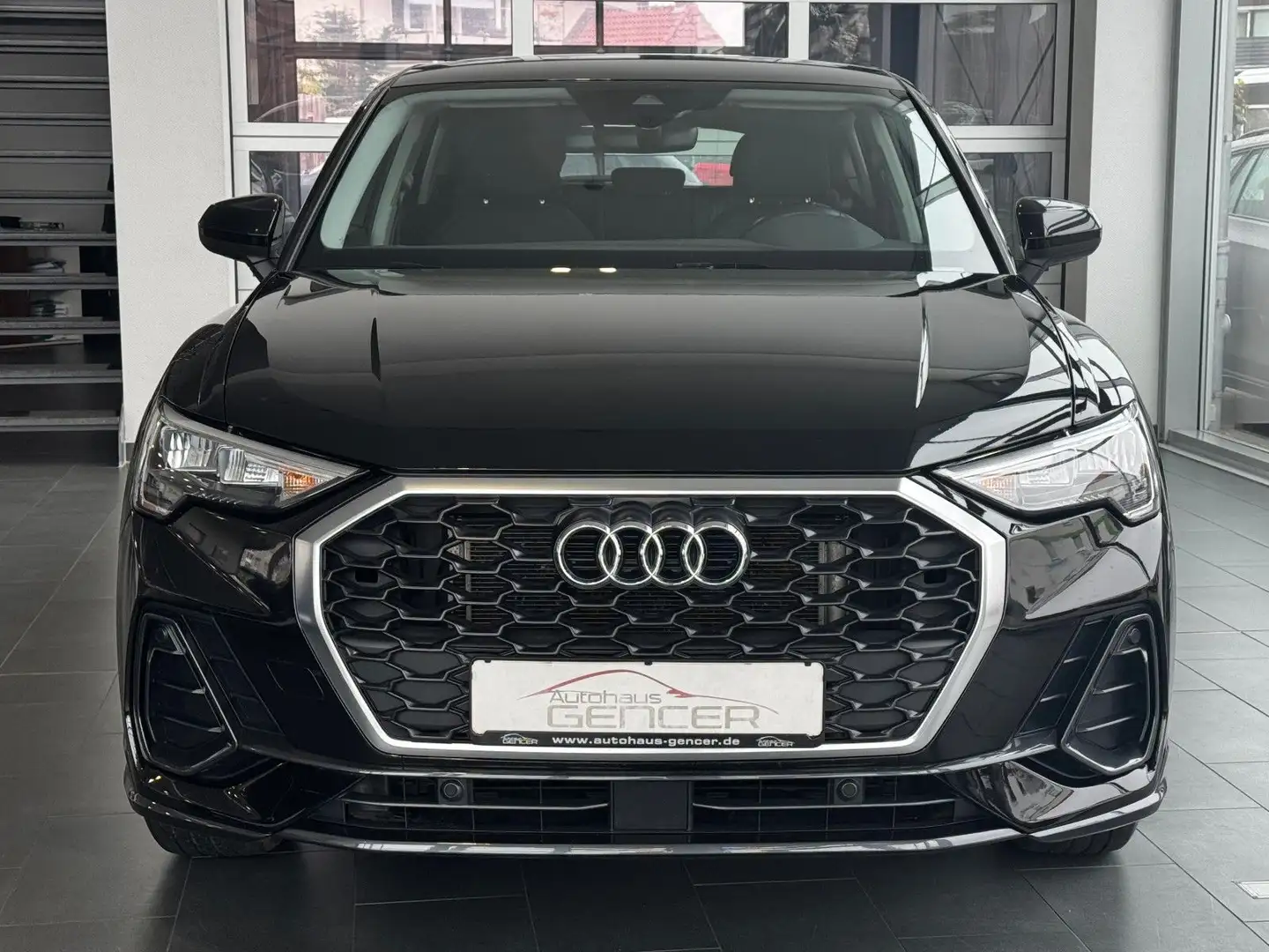 Audi Q3 Sportback 45 TFSI e"LED/Navi/VirtualC" Schwarz - 2