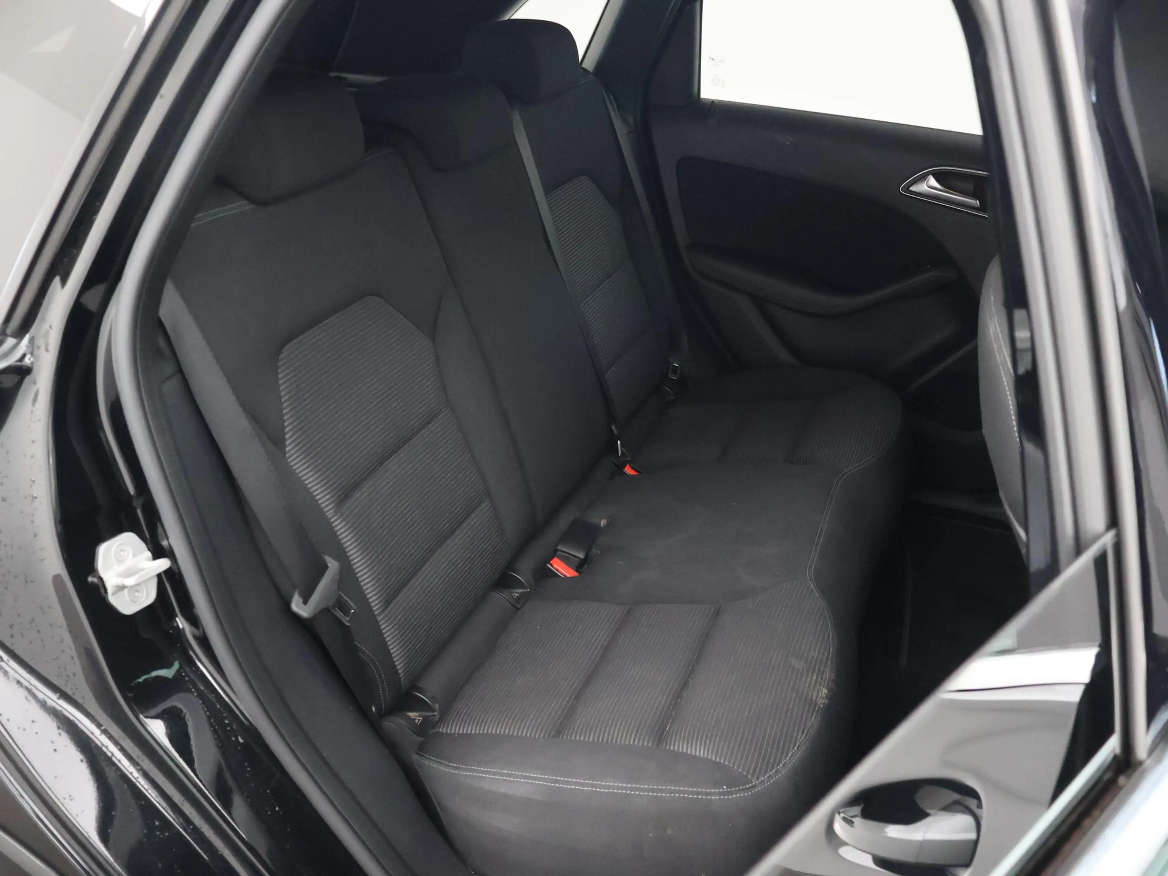 Mercedes-Benz B 250 250e 28 kWh VOLLEDIG ELEKTRISCH AUT. + LED | NAVIG — photo 10