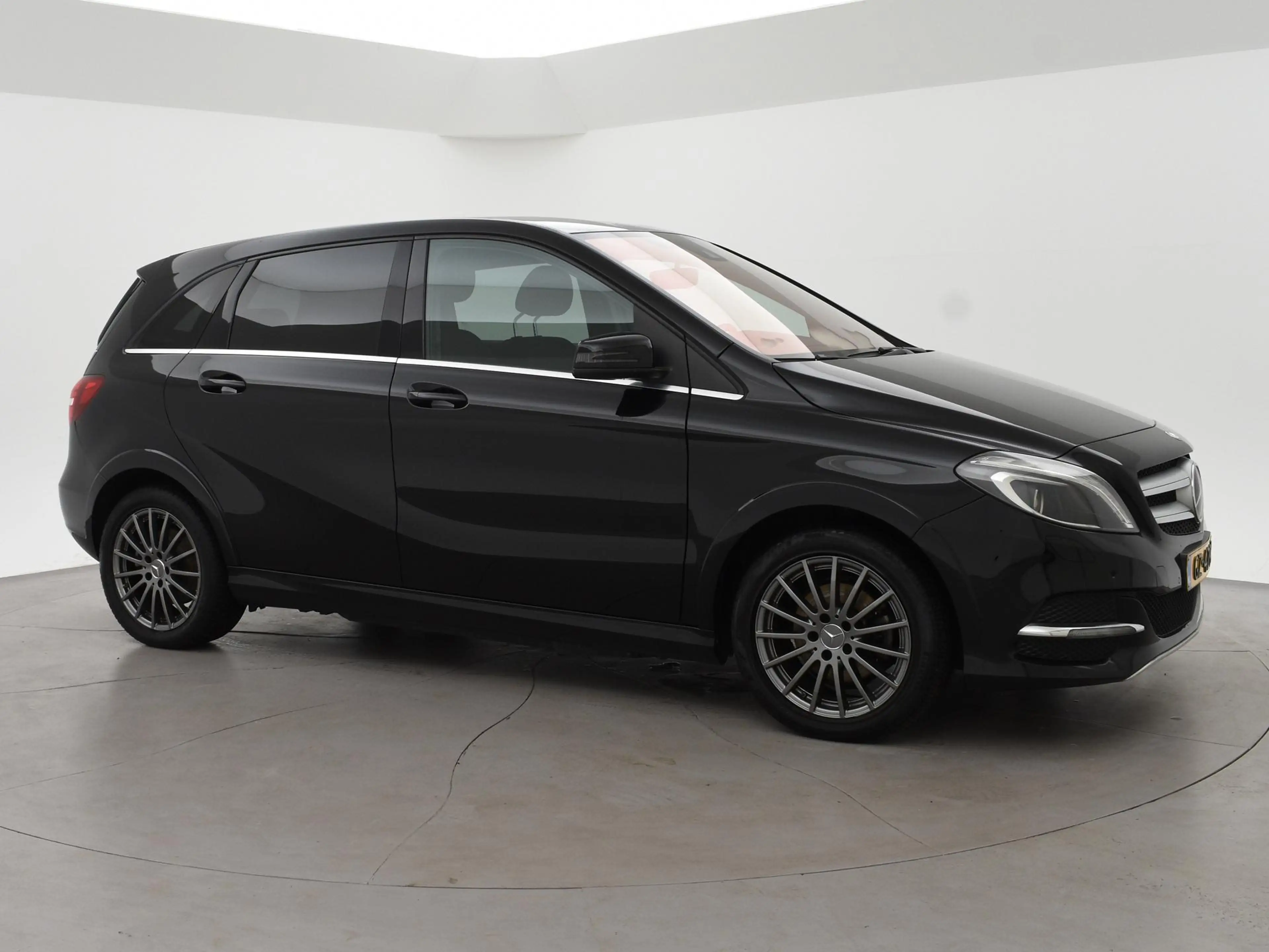 Mercedes-Benz B 250 250e 28 kWh VOLLEDIG ELEKTRISCH AUT. + LED | NAVIG — photo 22