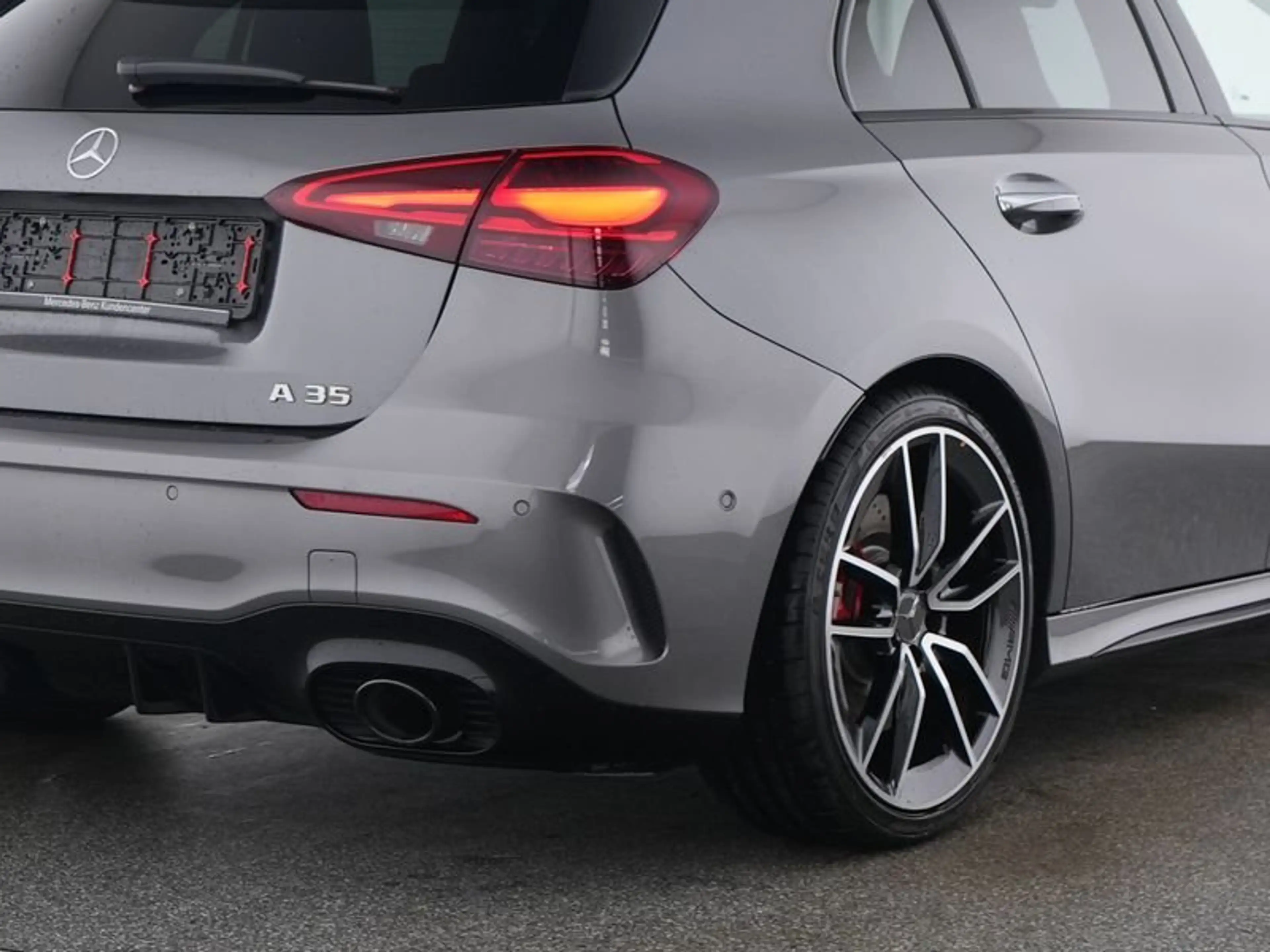 Mercedes-Benz A 35 AMG A35 AMG Prem MLED Perf.Sitze Burme Night 19"Memo — photo 5