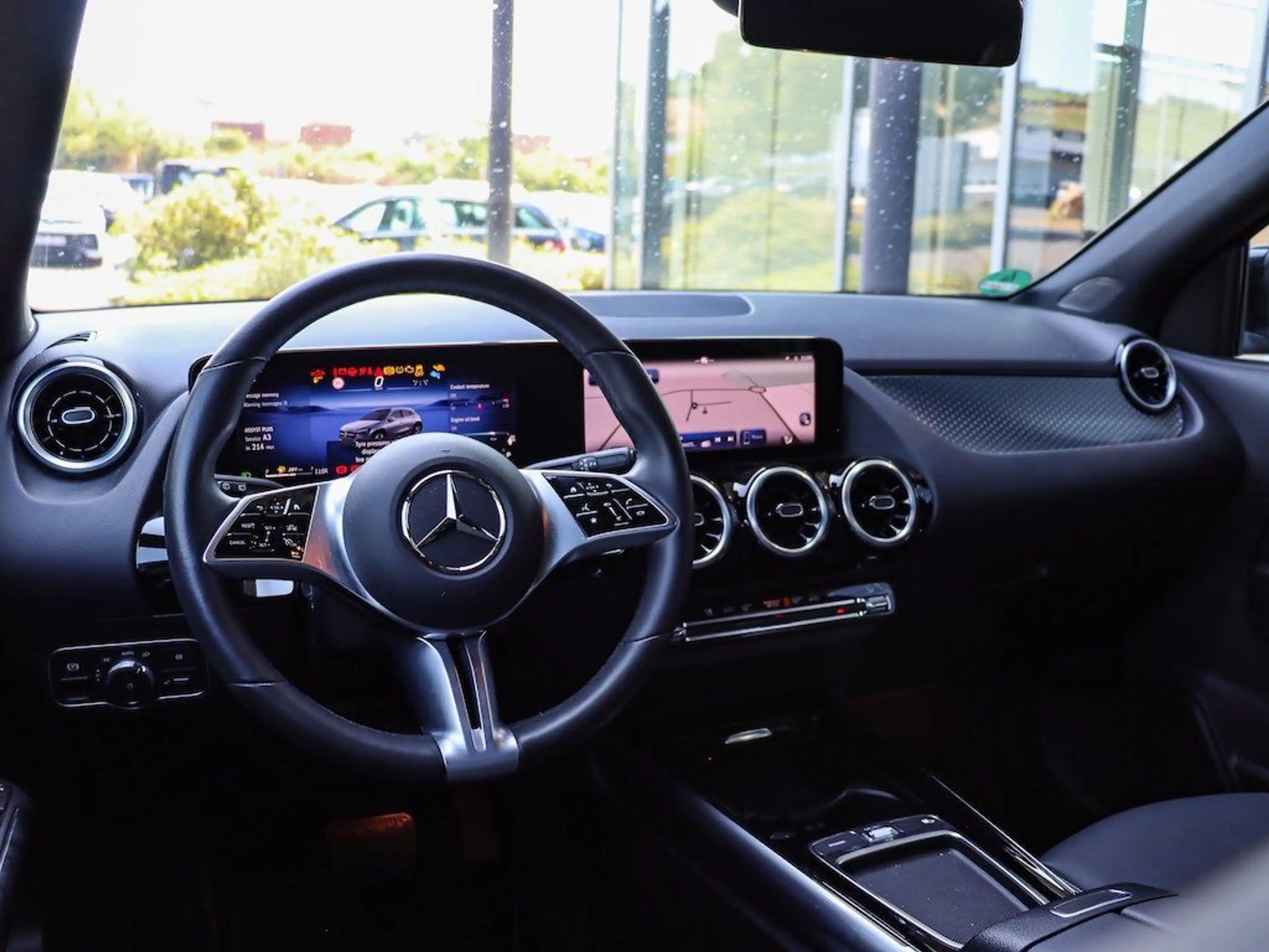 Mercedes-Benz GLA 250 4Matic Progressive, Kamera, Multibeam — photo 14