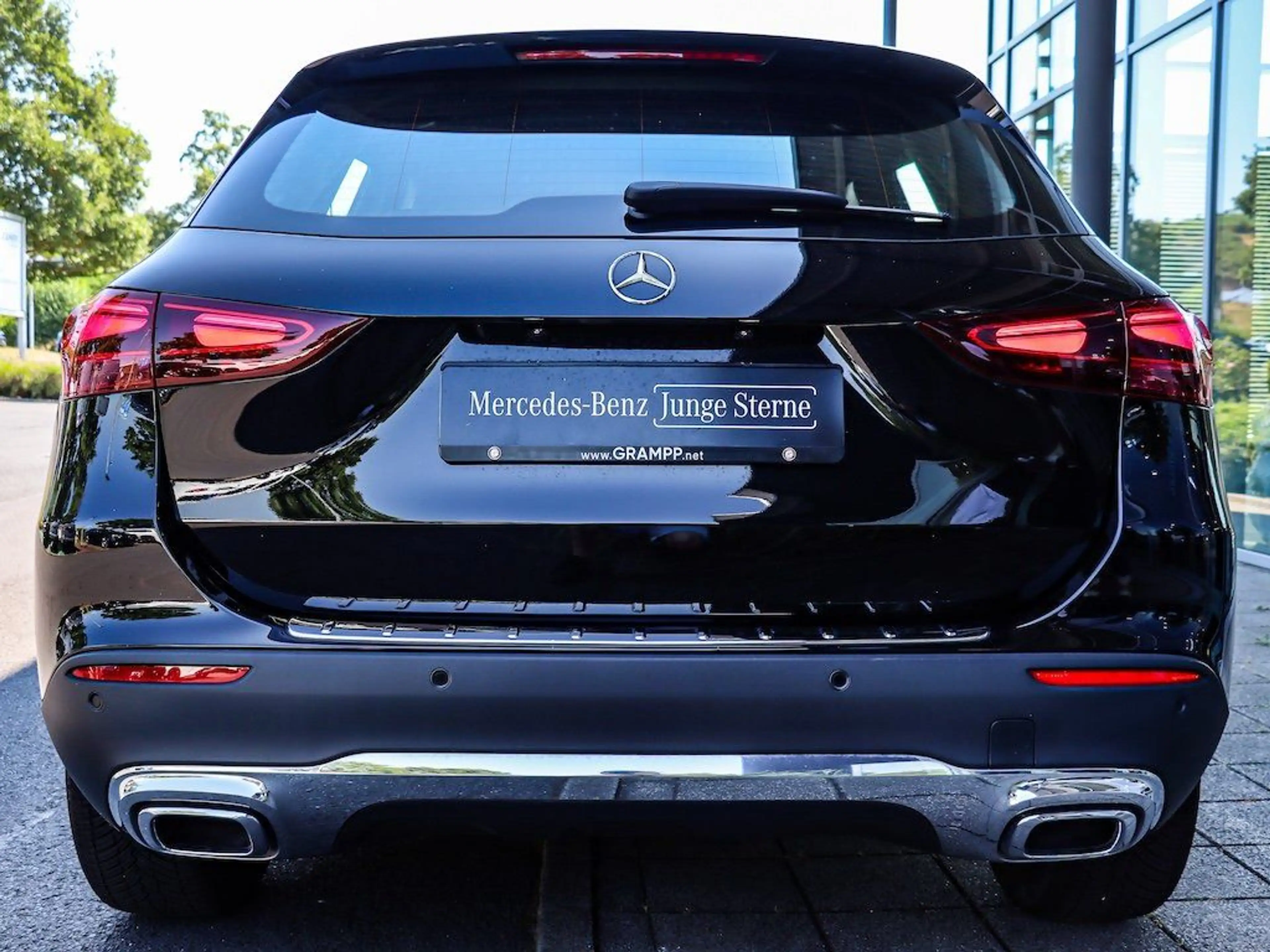 Mercedes-Benz GLA 250 4Matic Progressive, Kamera, Multibeam — photo 4