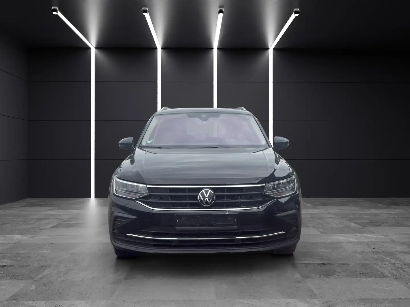 Volkswagen Tiguan Move Schwarz - 2