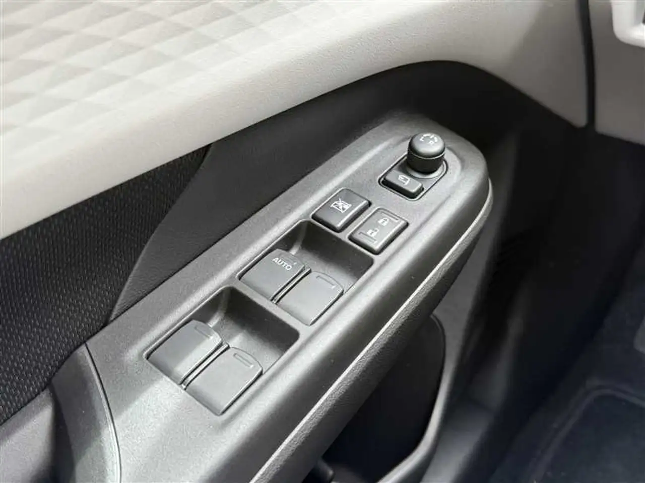 Suzuki Swift 2026 — фото 10