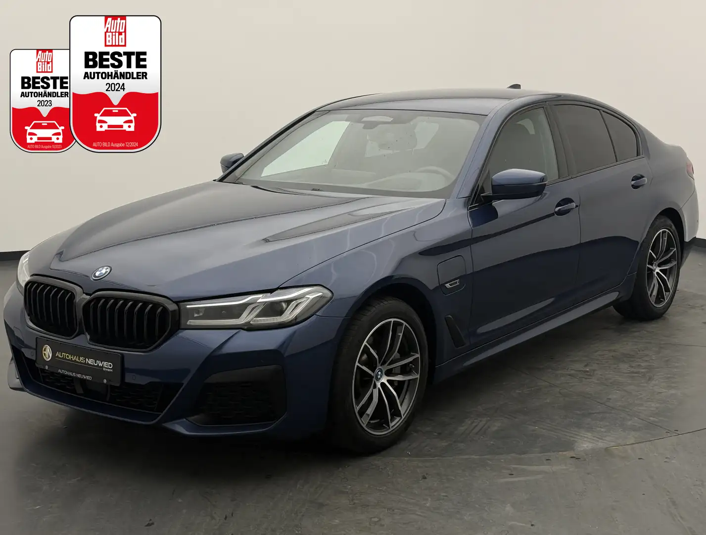 BMW 530 530e xDrive +LASER+M-SPORT+CAM+DA-PROF+HUD+H/K+ Bleu - 1