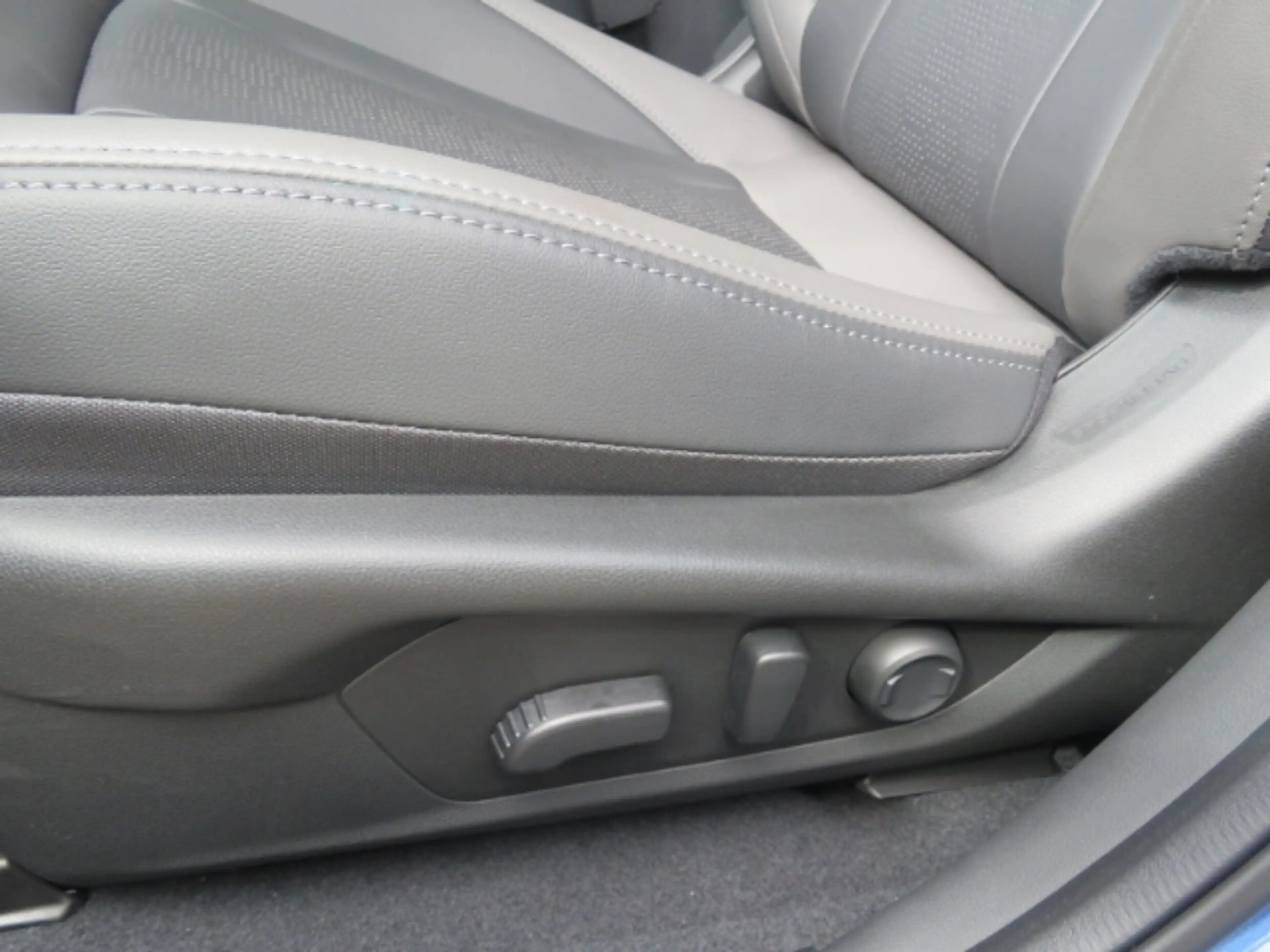 Subaru Crosstrek Platinum Navi Leder LED Kurvenlicht Sperrdiff. ACC — photo 10