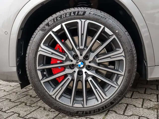 BMW X1 view 4