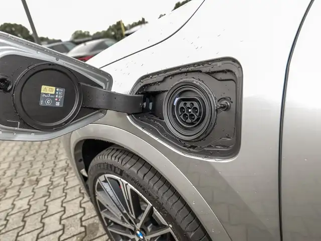 BMW X1 view 13