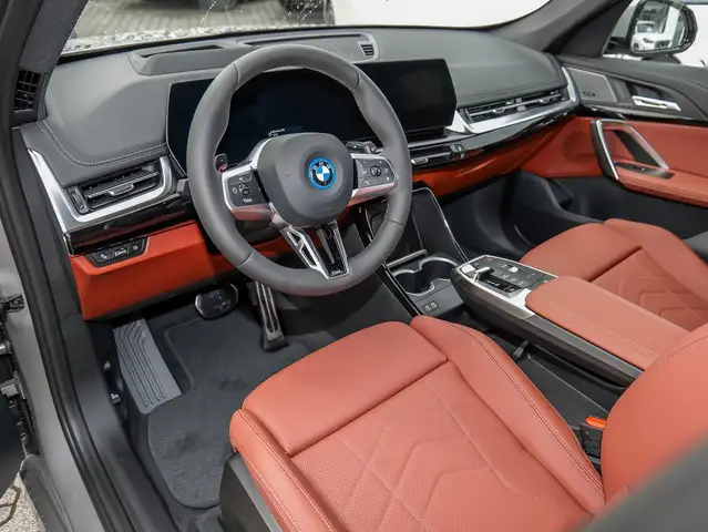BMW X1 view 5