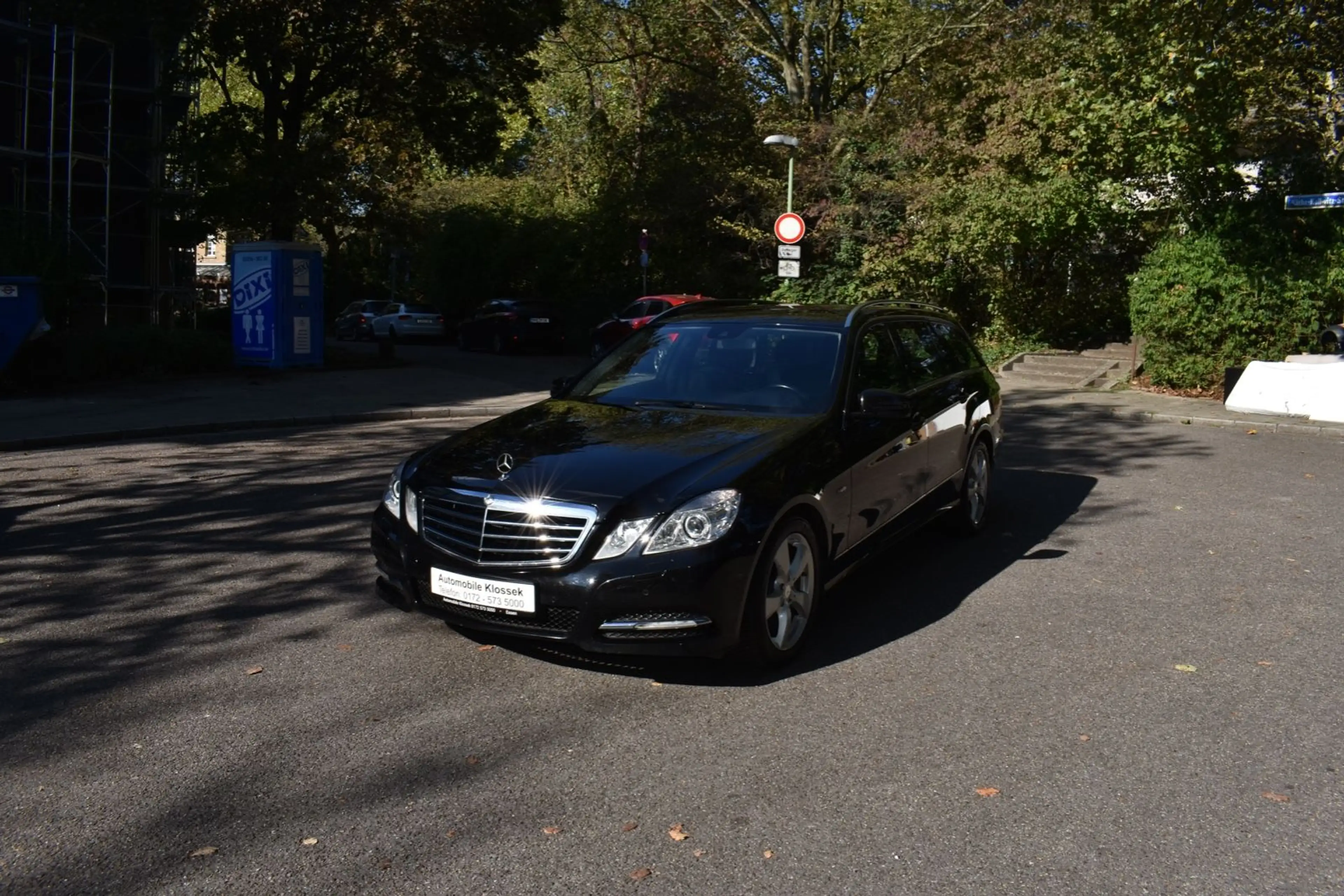Mercedes-Benz E 200 T-Modell CGI BlueEfficiency, Quasi 1.Hand