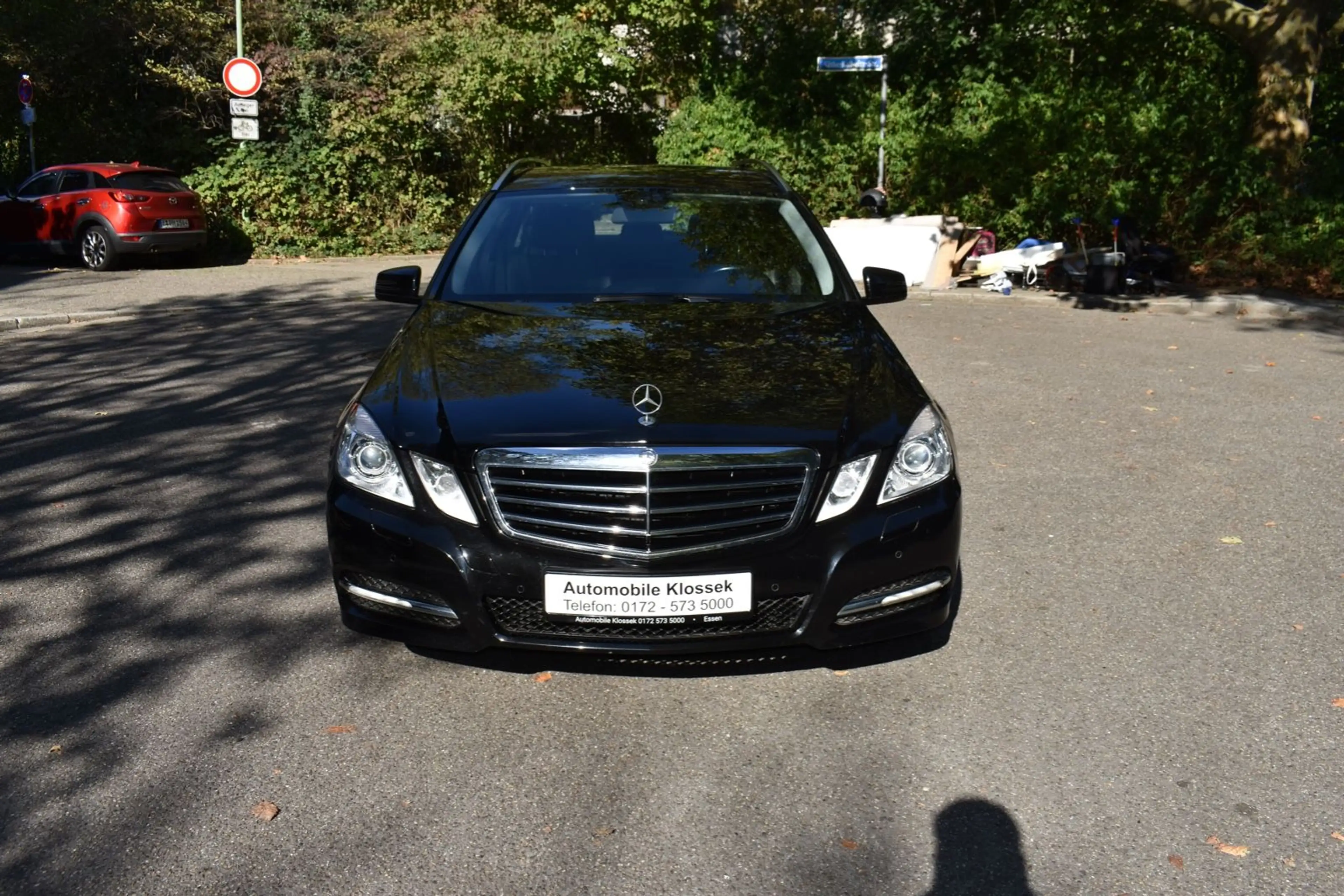 Mercedes-Benz E 200 T-Modell CGI BlueEfficiency, Quasi 1.Hand — photo 3
