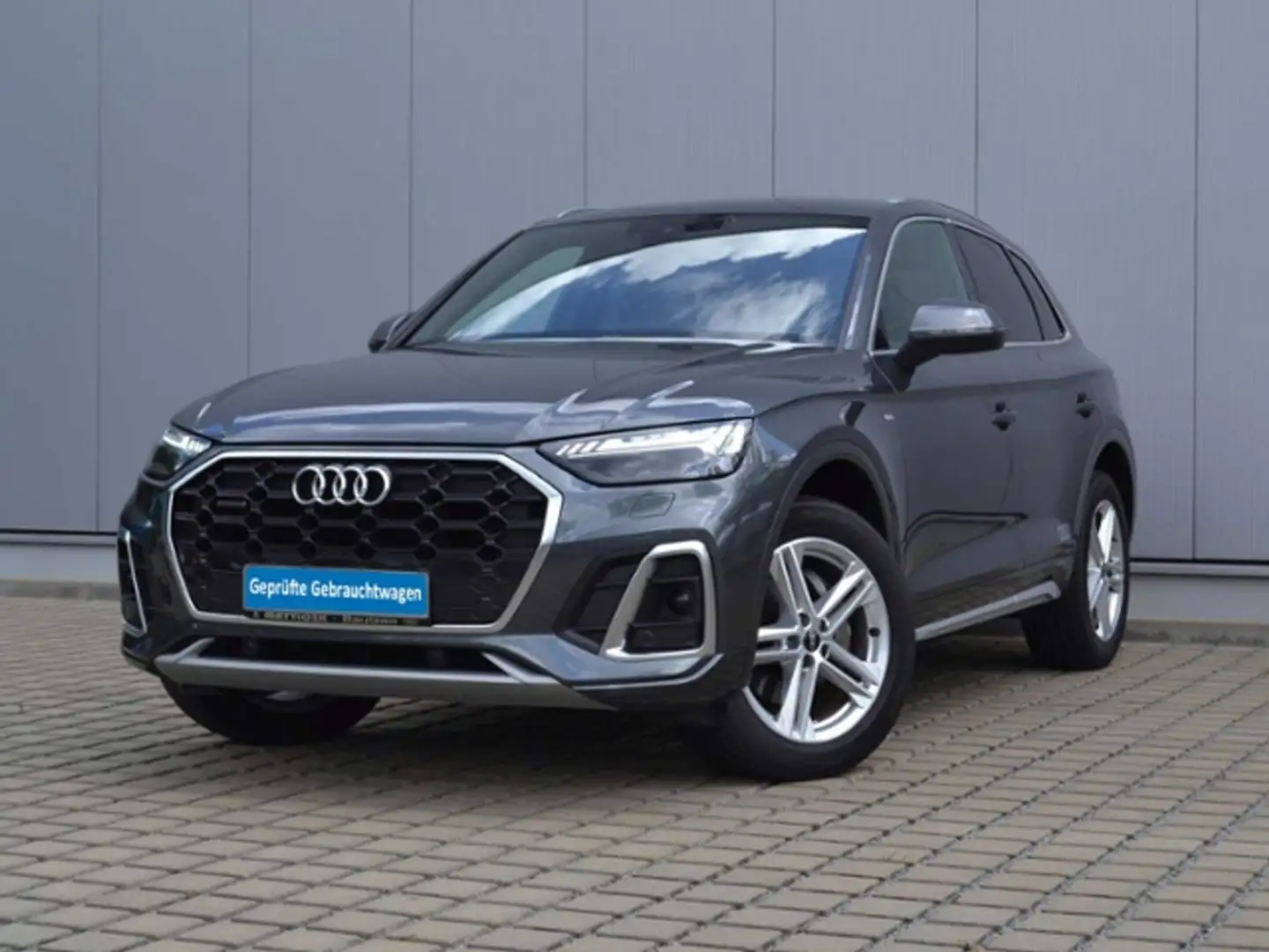 Audi Q5 40 TDI 204 PS qu. S-tronic S line MATRIX-LED/NAVI Grau - 2