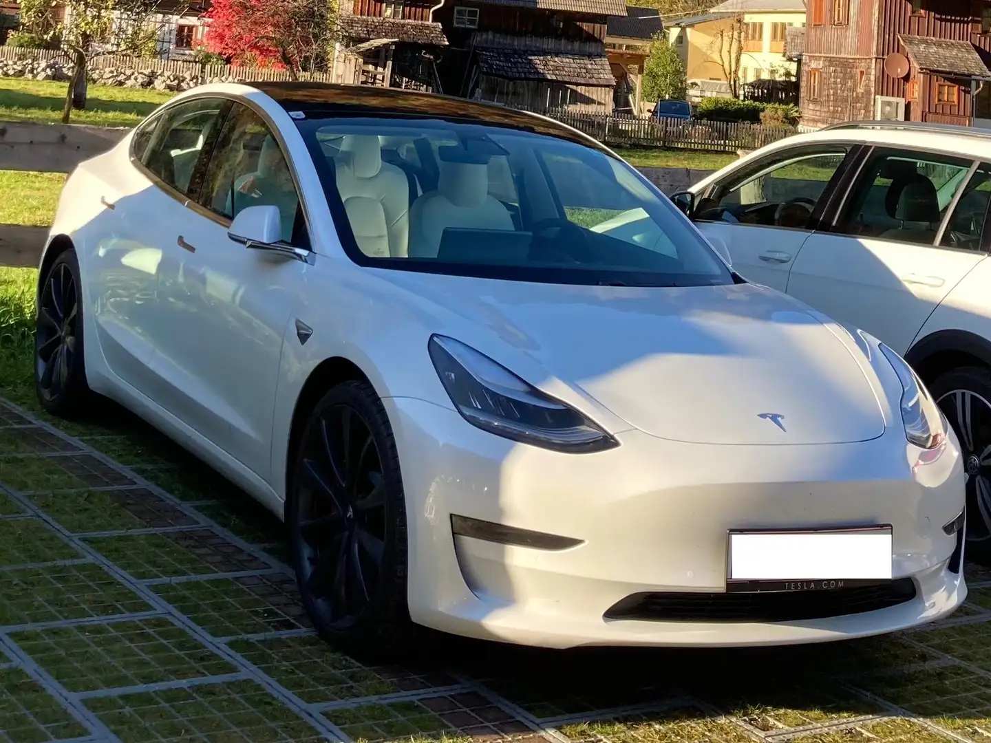 Tesla Model 3 Model 3 Performance AWD 57,5kWh Weiß - 2
