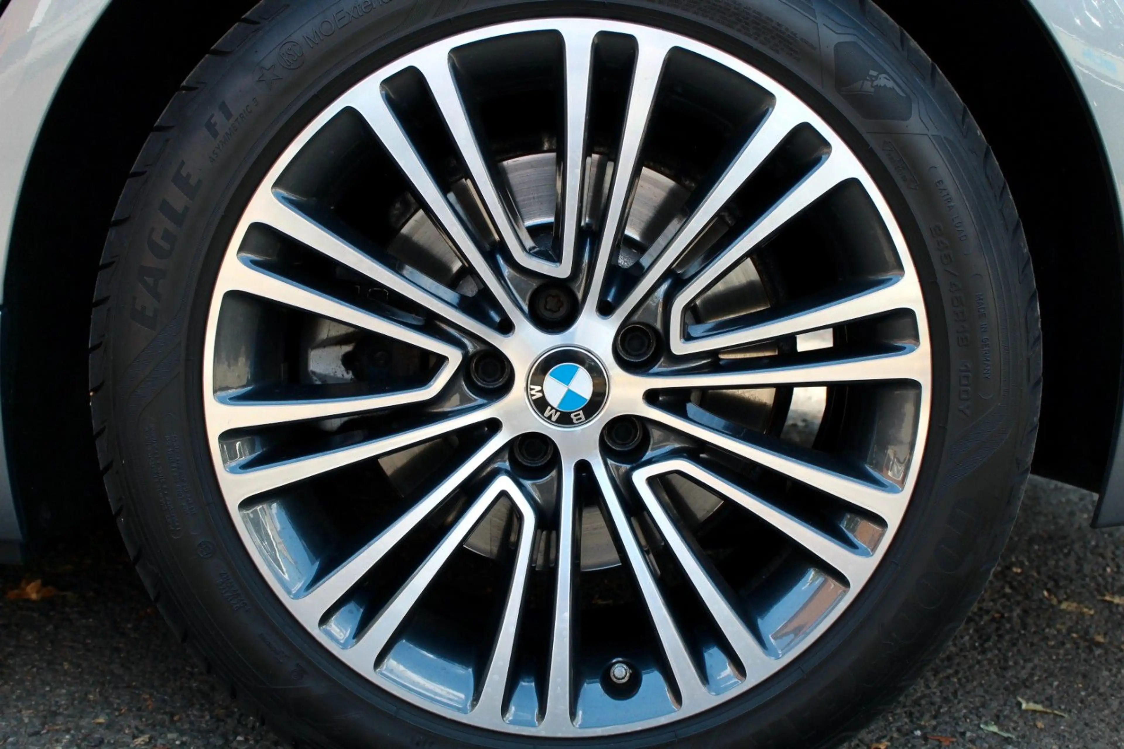 BMW 525 1.HAND! SPORT STANDHZ Displ.KEY KAM ADAP.LED — photo 13