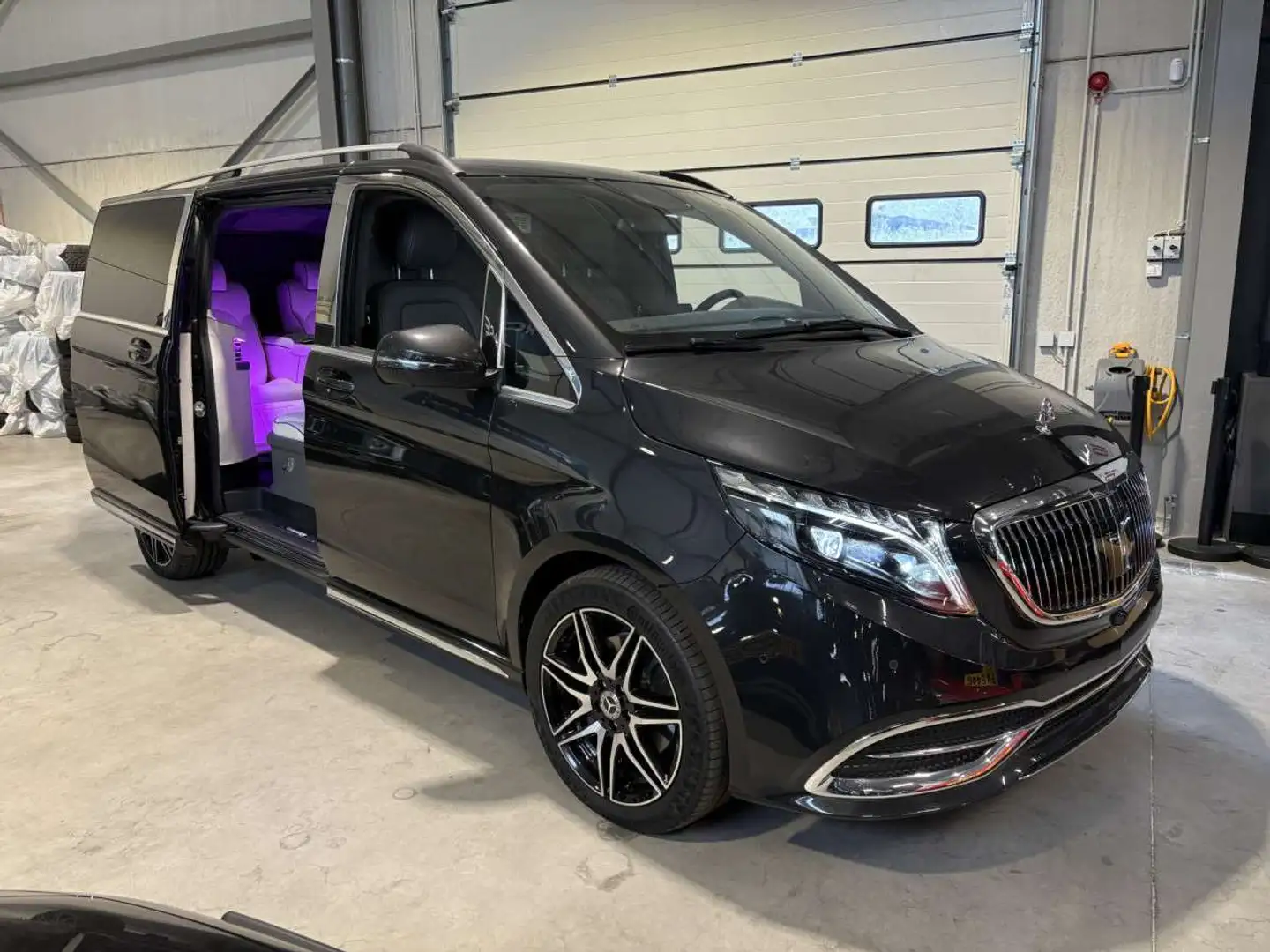 Mercedes-Benz V 300 V300 D VIP LANG MAYBACH/PANO/*FULL* Grijs - 1