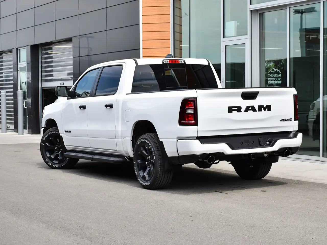 RAM 1500 снимка RAM 1500