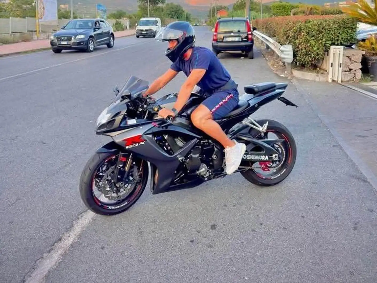 Suzuki GSX-R 750 SUPER SPORT Negro - 1