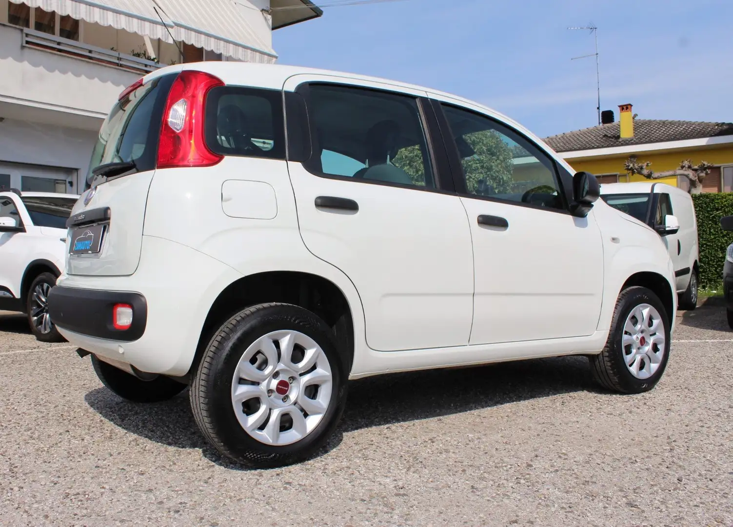 Fiat Panda 0.9 t.air t. natural power Metano Neopatentati ok Bianco - 2