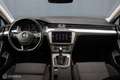 Volkswagen Passat Variant 1.5 TSI Comfortline | PANO | ACC | DSG | Navi Grijs - thumbnail 3