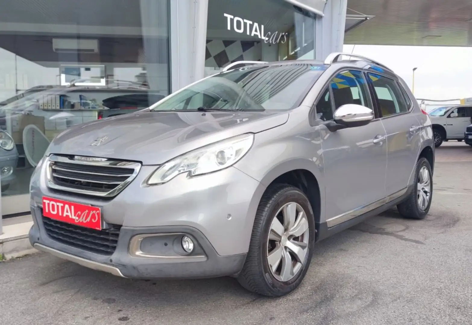 Peugeot 2008 1.6 e-HDi 92 CV Stop&Start ETG6 Allure Argent - 1
