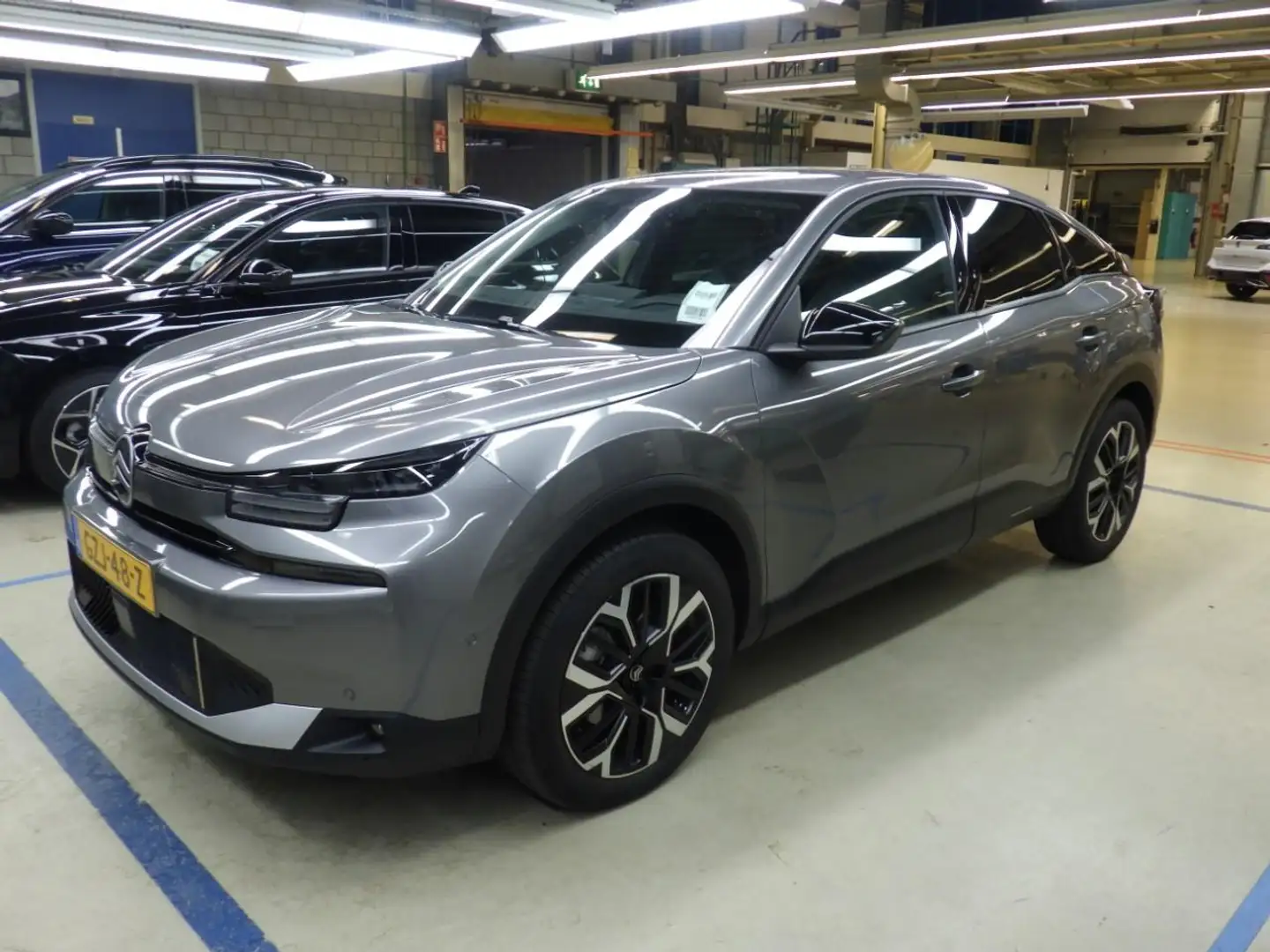 Citroen C4 1.2 Hybrid 136 Max Verwacht !! | Navigatie | Adapt Grijs - 1