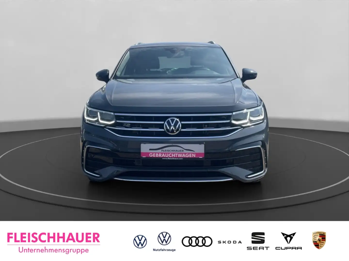 Volkswagen Tiguan R Line 4Motion AHK schwenk RFK MatrixLED PLA DCC C Grau - 2