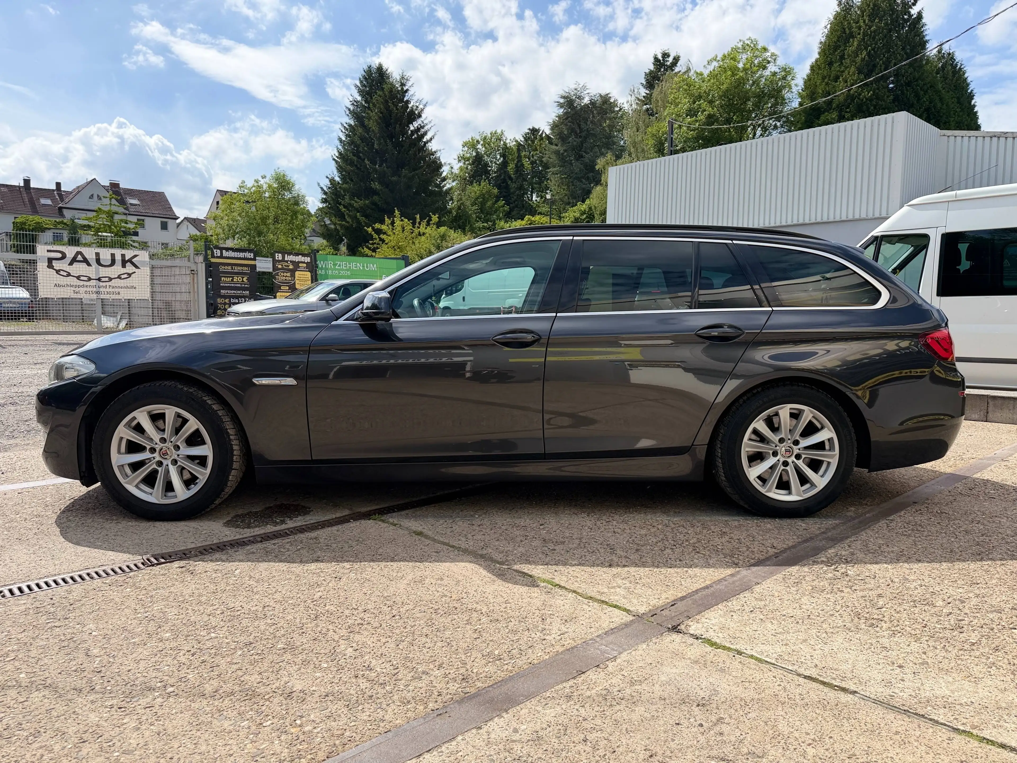 BMW 523 i 3.0 BENZIN Aut. MIT GARANTIE! *PDC,KLIMAA,NAVI* — photo 5