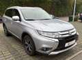 Mitsubishi Outlander 2.2 DI-D, Top 4WD/7-Sitzer/AHK/Leder Ezüst - thumbnail 3