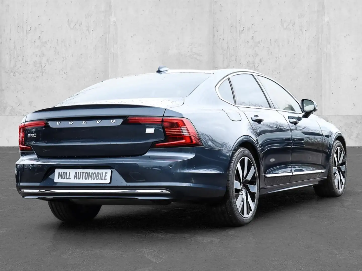 Volvo S90 Ultimate Bright Recharge Plug-In Hybrid AWD HUD St Blau - 2