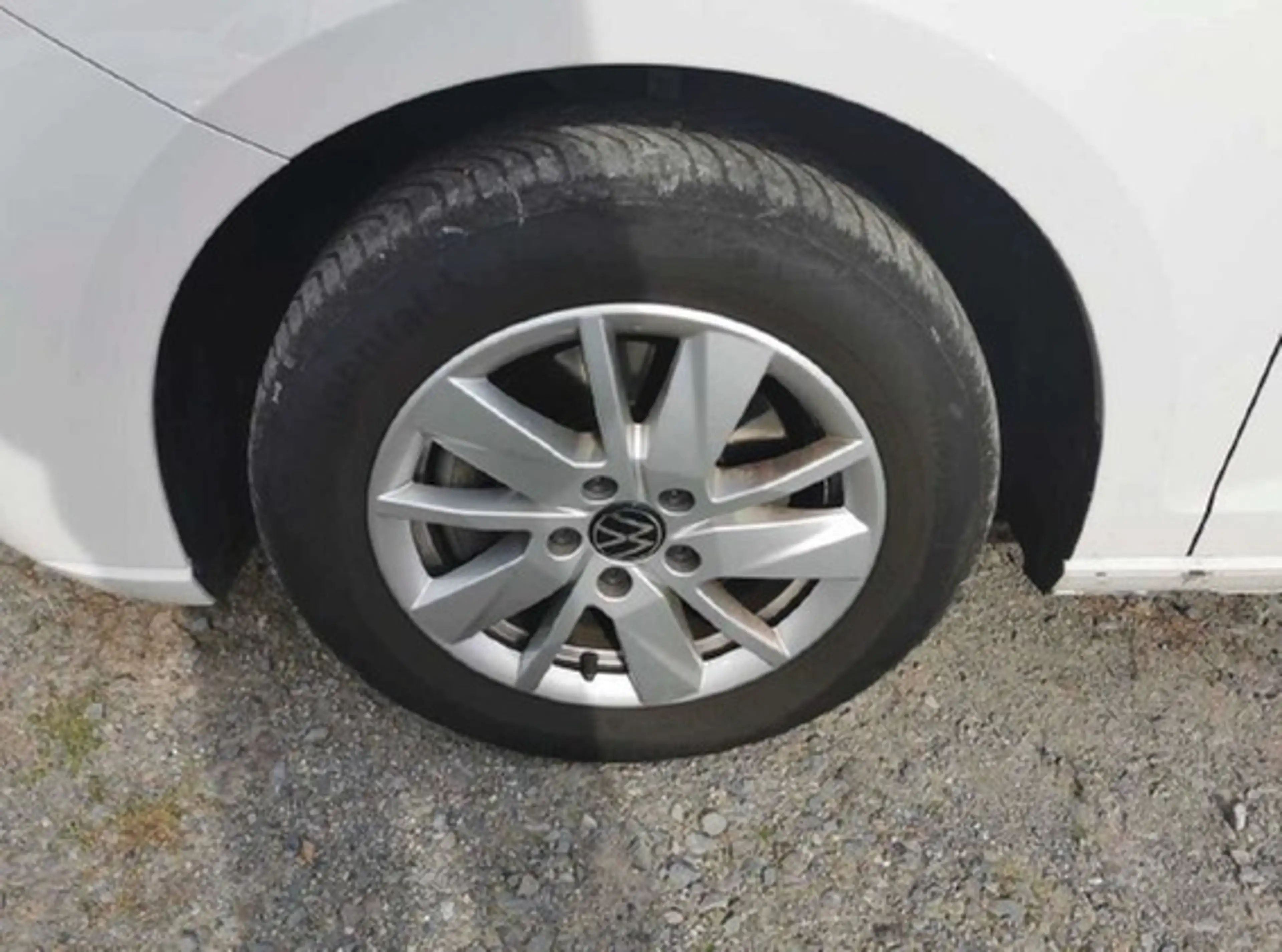 Volkswagen Caddy 1.5 TSI DSG Life — photo 6