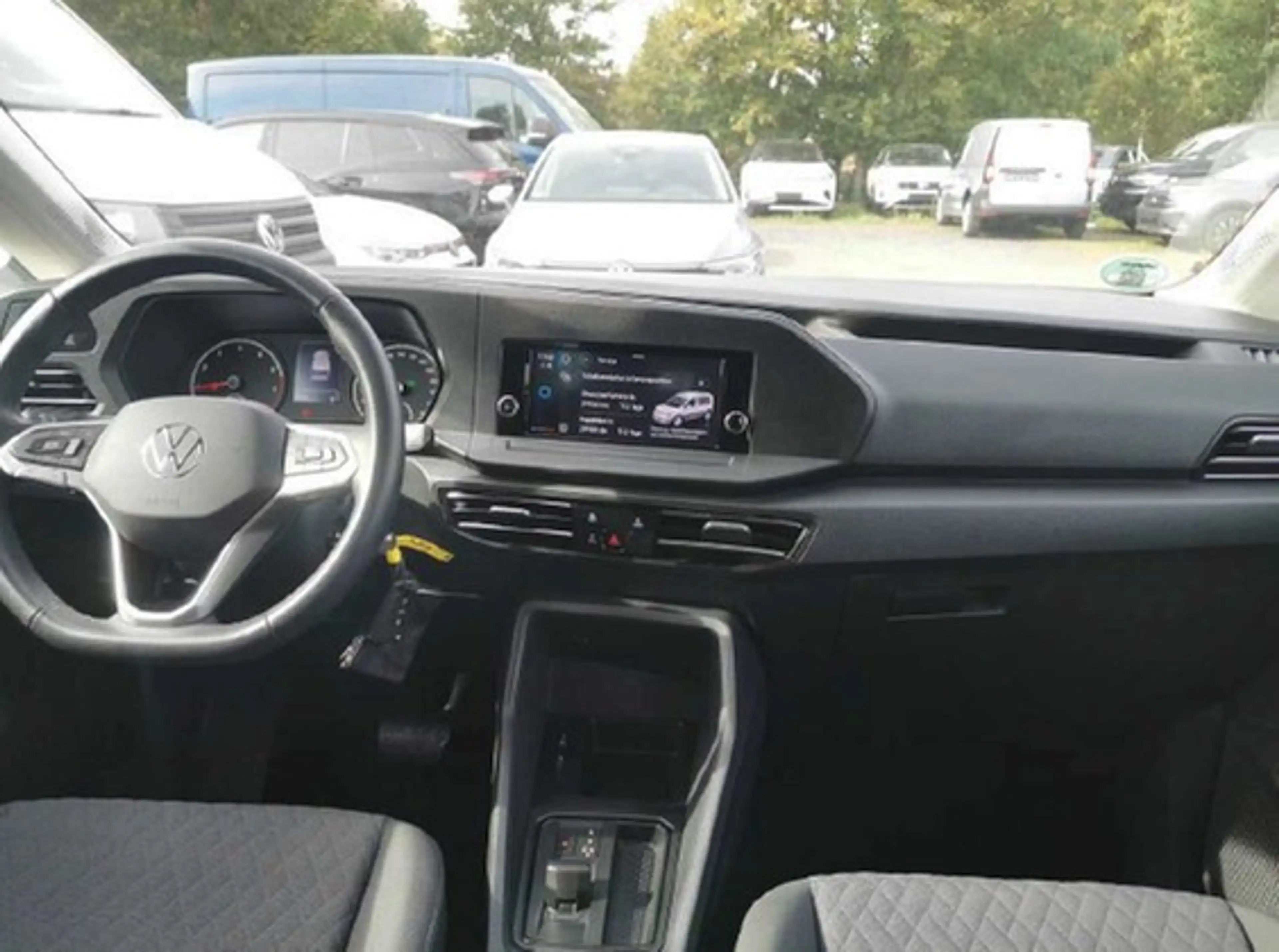 Volkswagen Caddy 1.5 TSI DSG Life — photo 3