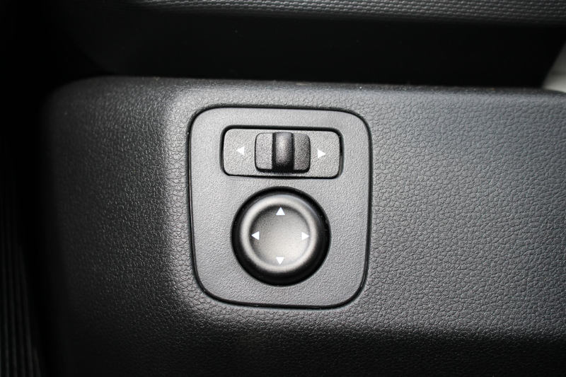Dacia Spring Expression 70 24.3 kWh | DEMO — photo 15