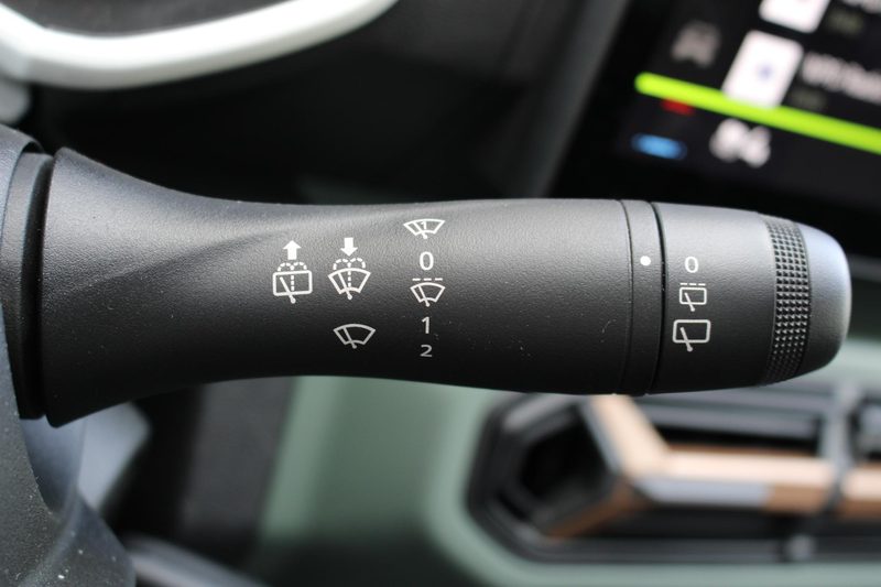 Dacia Spring Expression 70 24.3 kWh | DEMO — photo 17