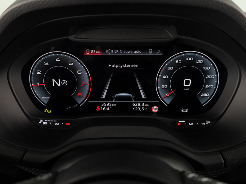 Audi Q2 35 TFSI S Edition 150pk | Panoramadak | Camera | S — photo 9