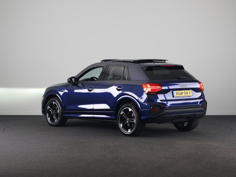 Audi Q2 35 TFSI S Edition 150pk | Panoramadak | Camera | S — photo 3