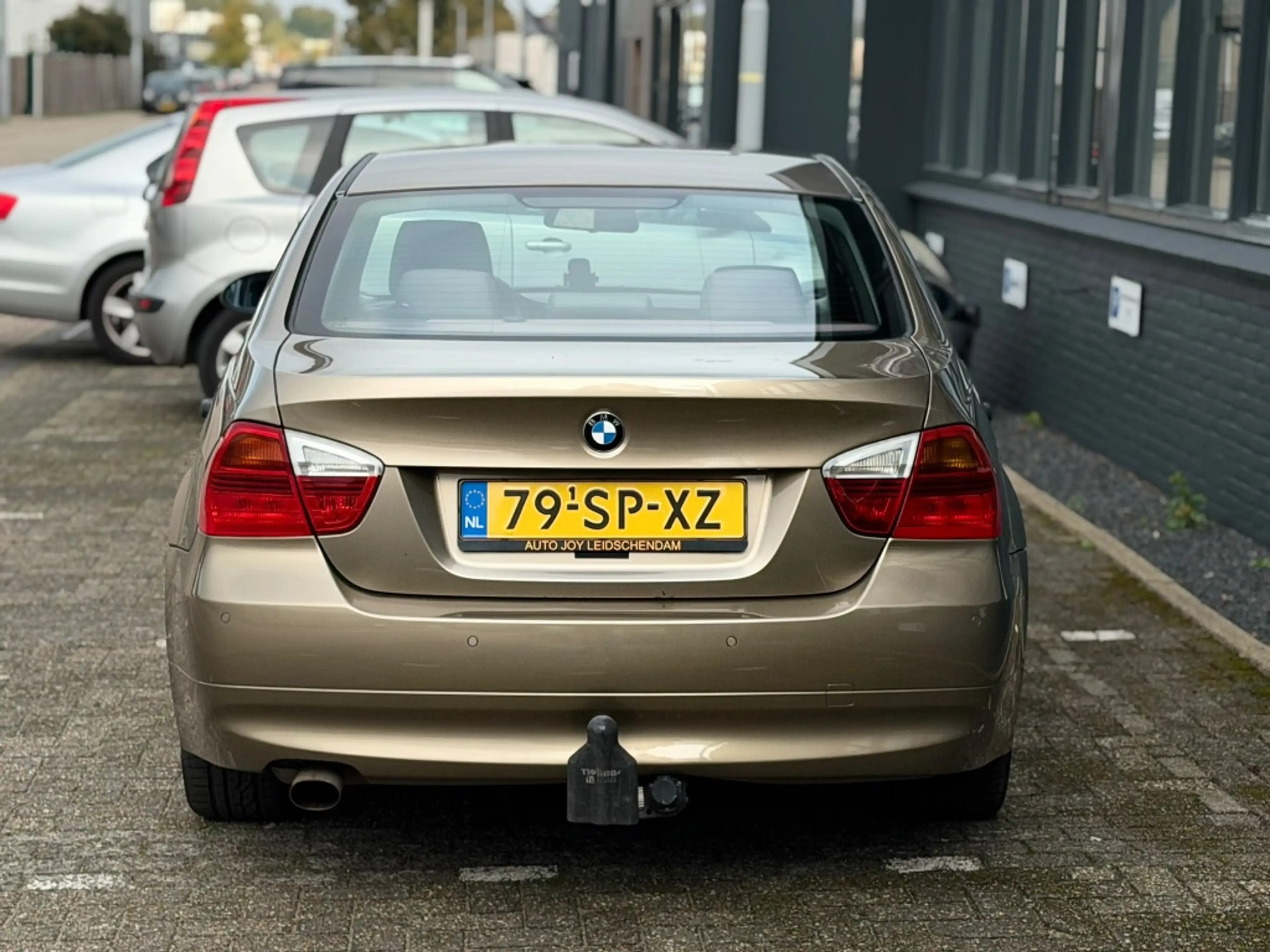 BMW 318 3-serie 318i High Executive — photo 5