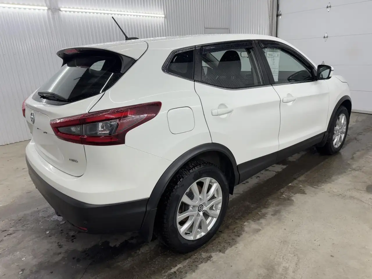 Nissan Qashqai снимка Nissan Qashqai