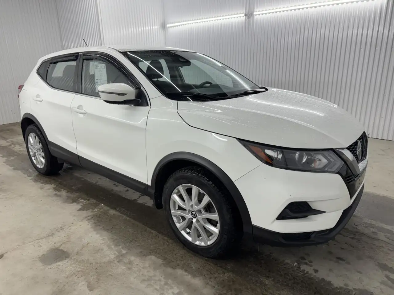 Nissan Qashqai снимка Nissan Qashqai