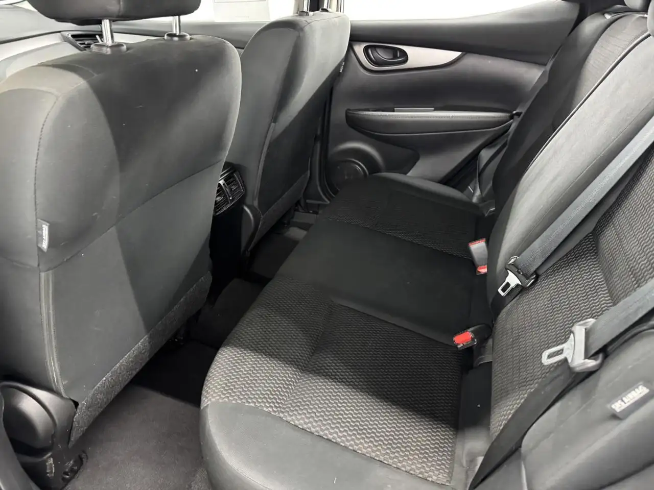 Nissan Qashqai снимка Nissan Qashqai