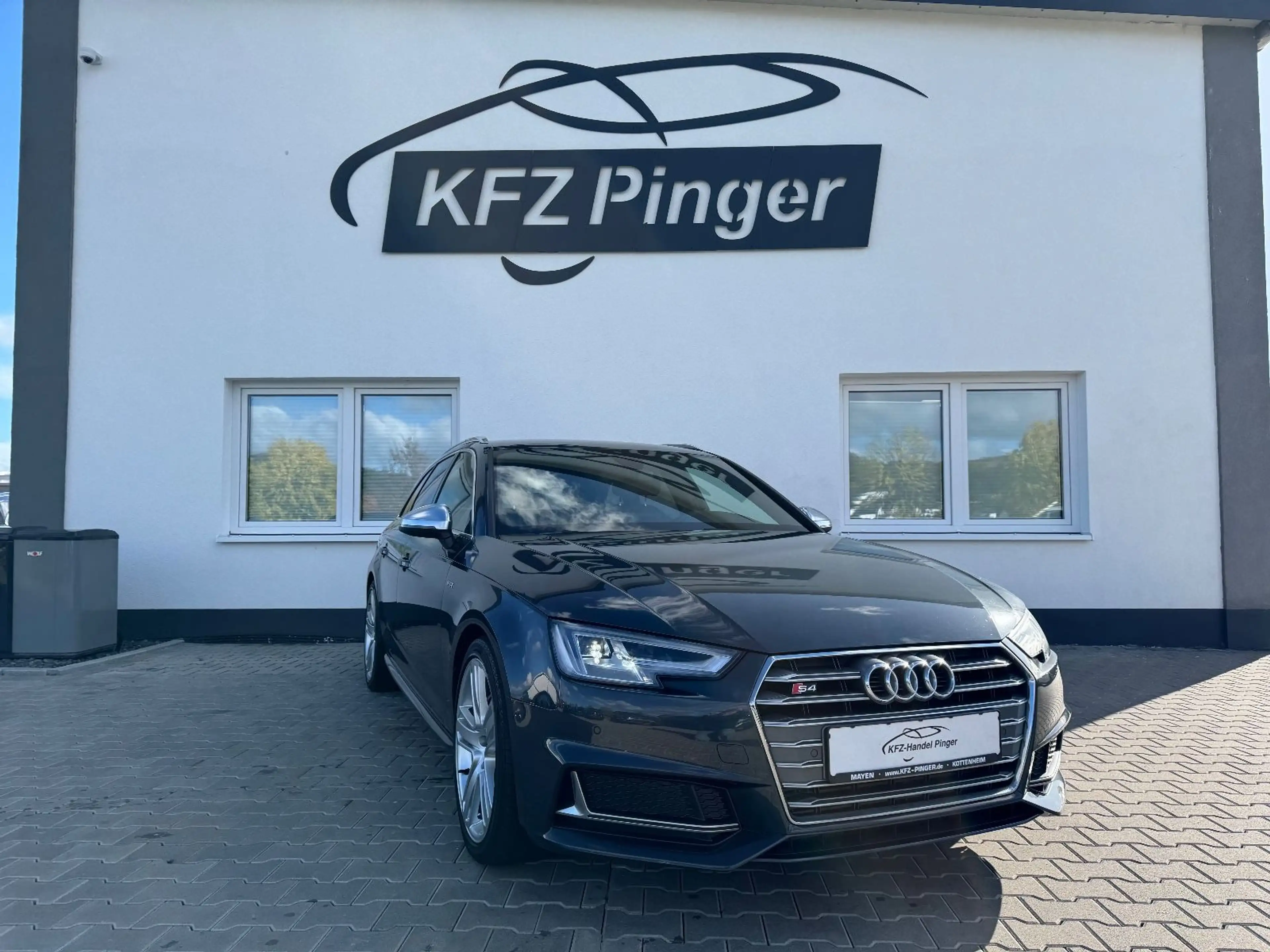 Audi S4 Avant 3.0 TFSI quattro