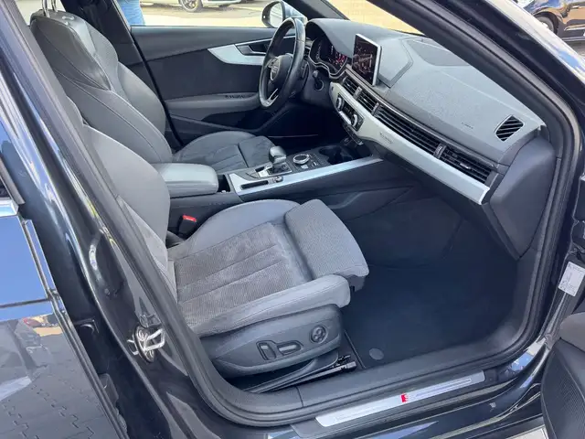 Audi S4 view 18